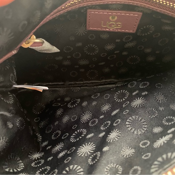 NWT Ugg Large Zip Studded Fringe Pouch/Clutch - Picture 9 of 9